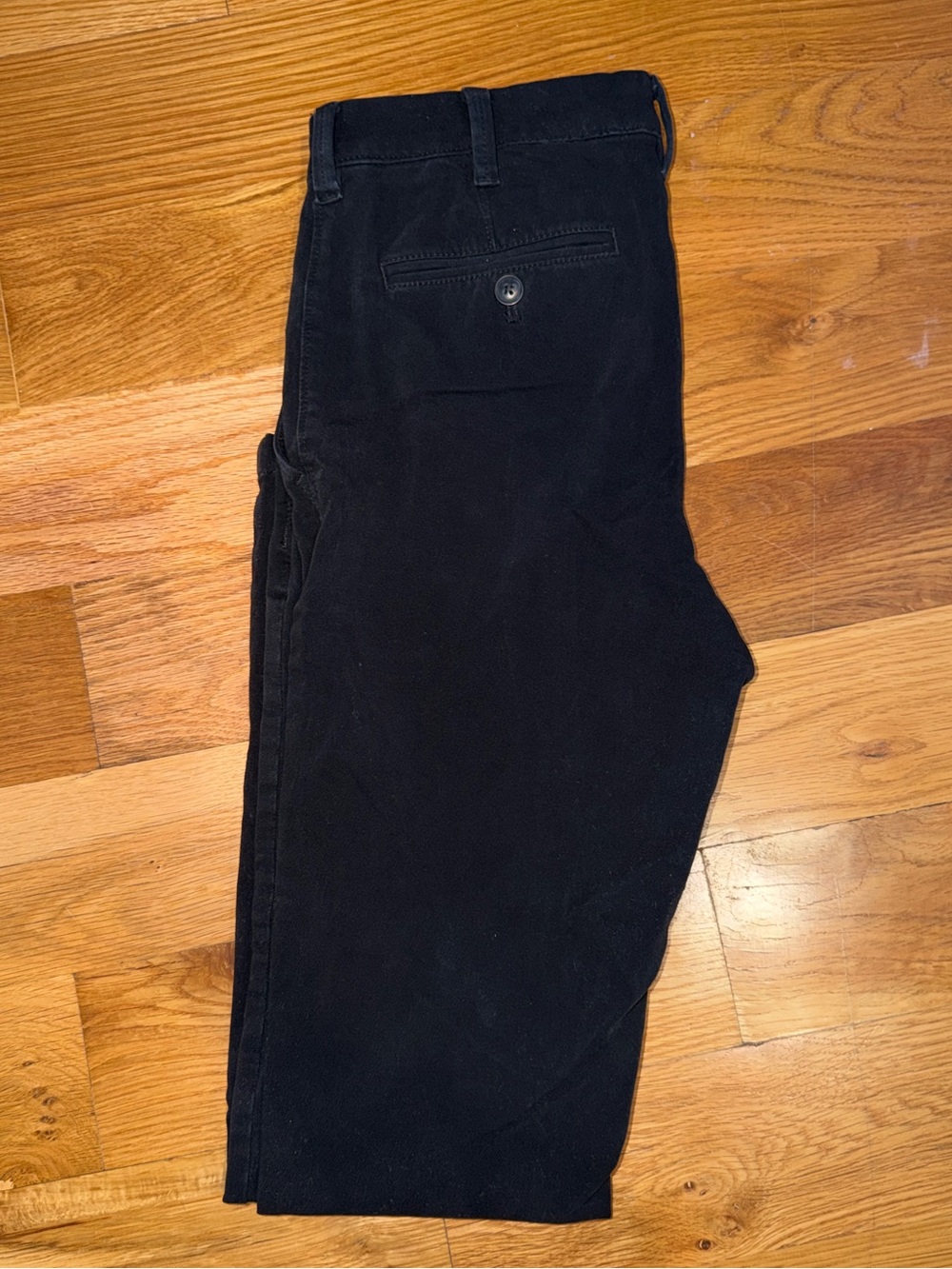 Express Black Straight-Leg Chino Panta